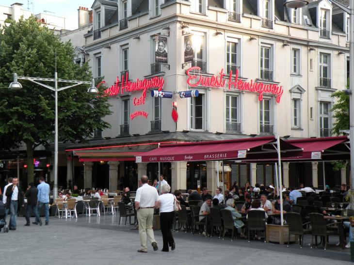  café restaurant Ernest Hemingway